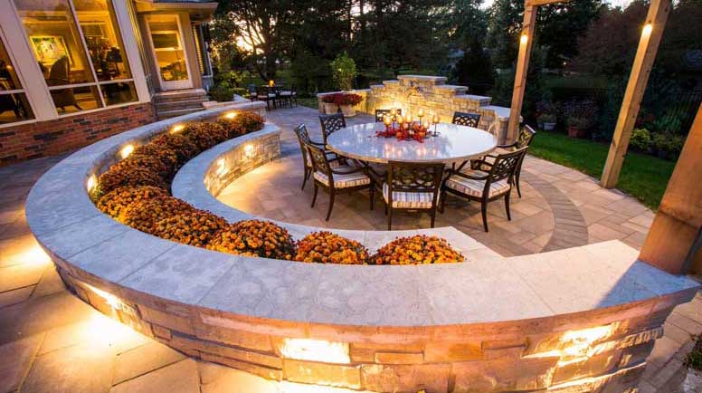 The Brightest Trends in Outdoor Lighting